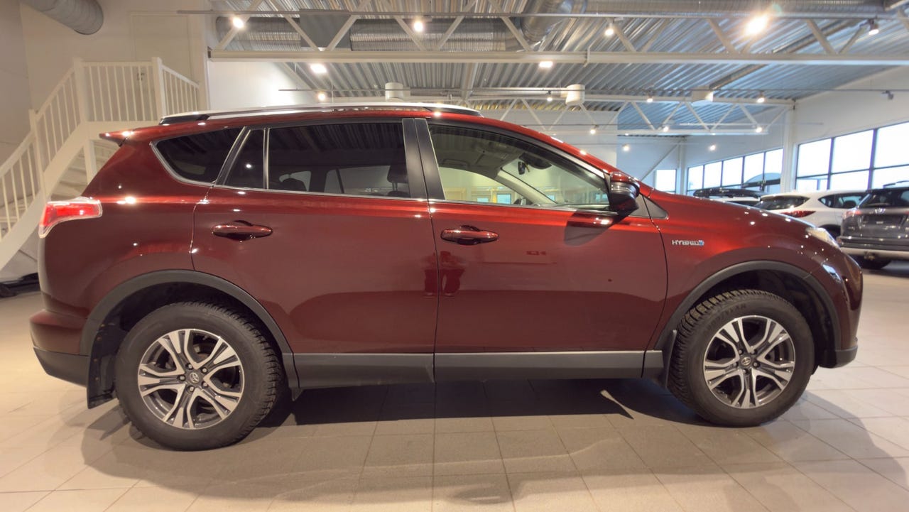 Toyota RAV4 2.5 EXECUTIVE 4x4 – Image 8