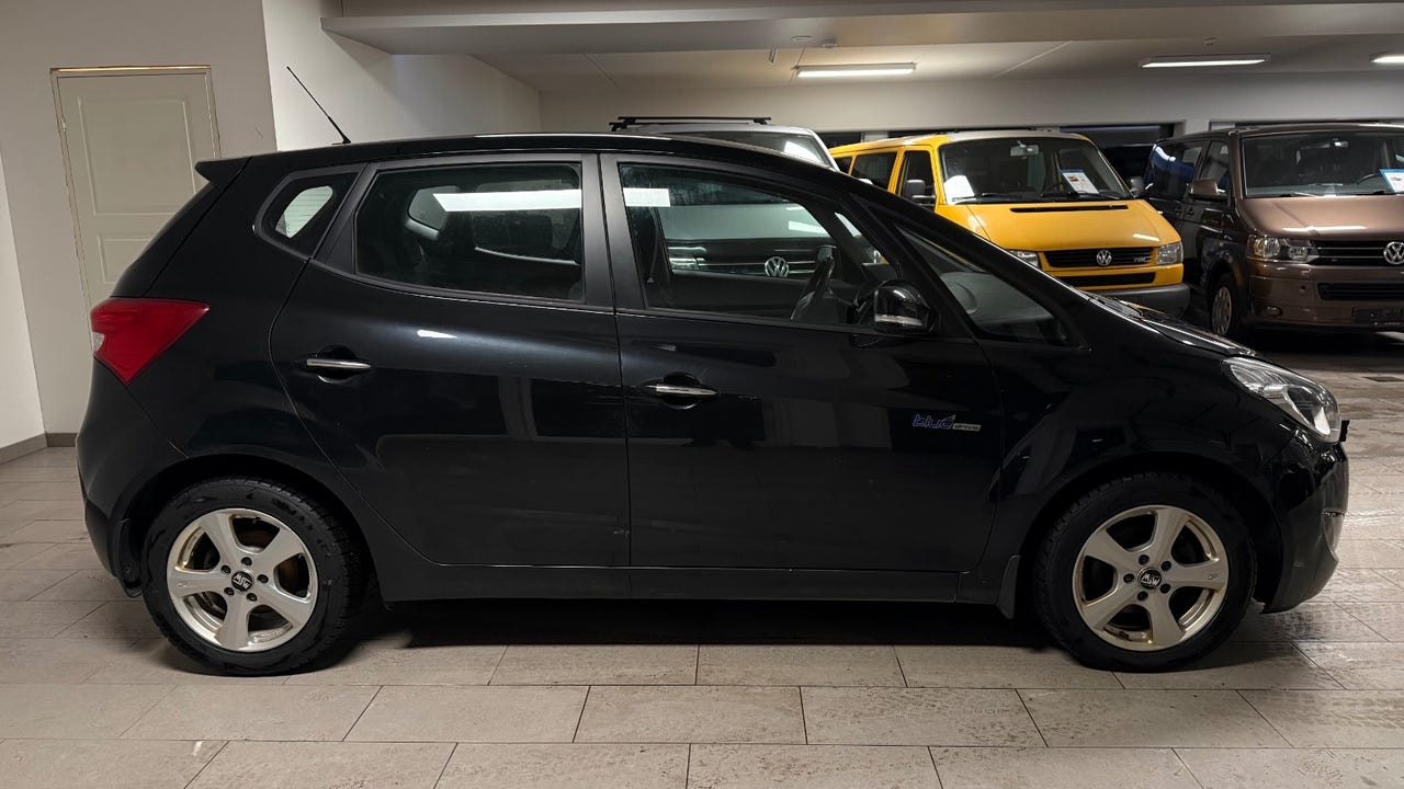 Hyundai ix20 2011 – 1.4 CRDi – Image 12