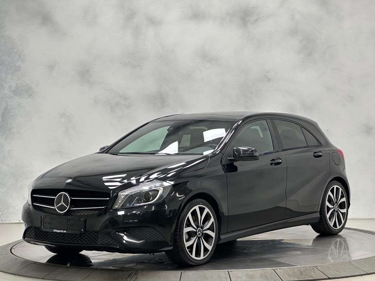 Mercedes-Benz A180 – Image 9
