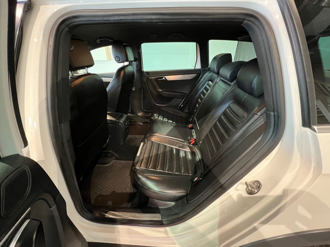 Volkswagen Passat 2.0 ALLTRACK – Image 15