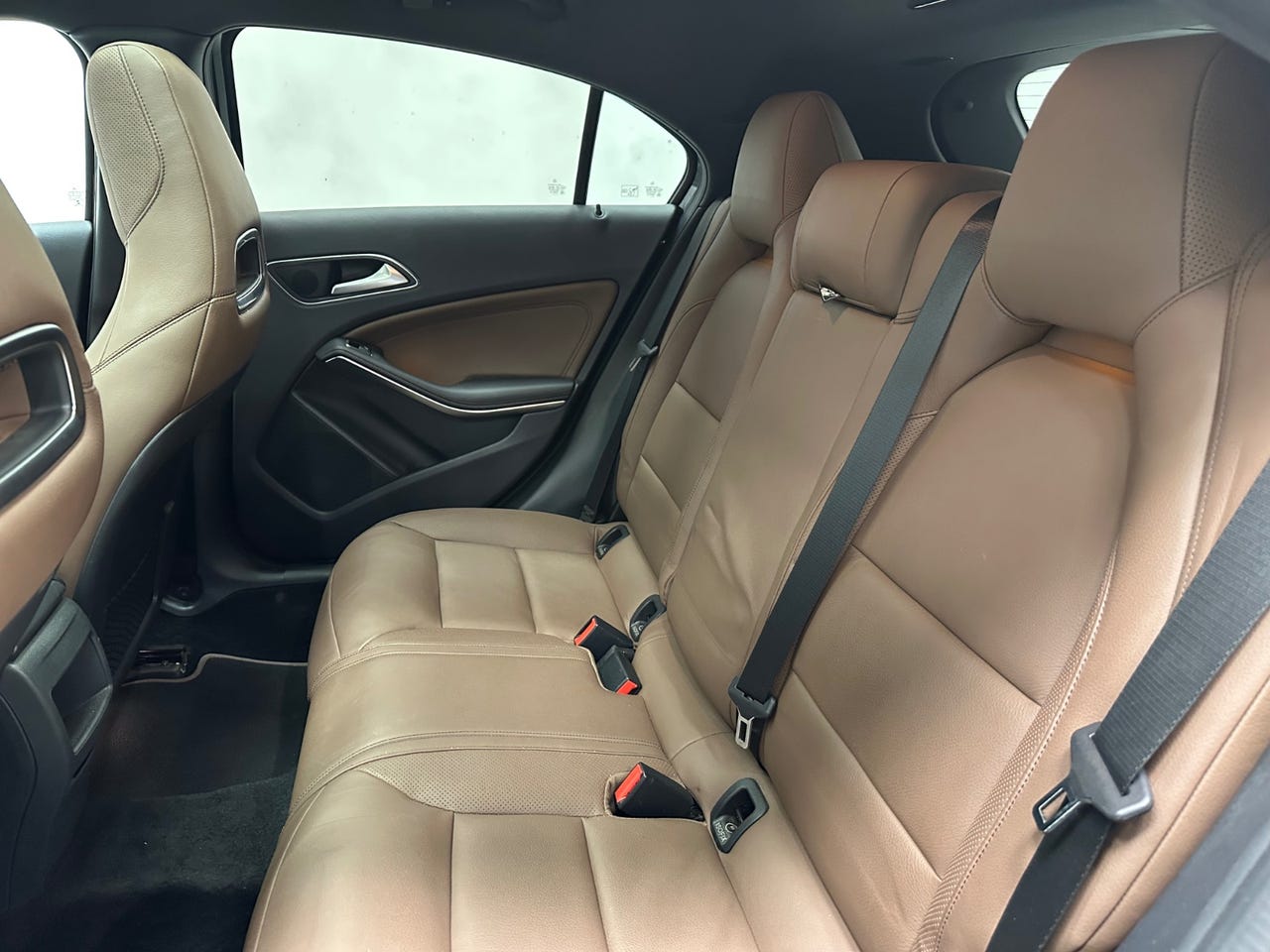 Mercedes-Benz A180 – Image 28