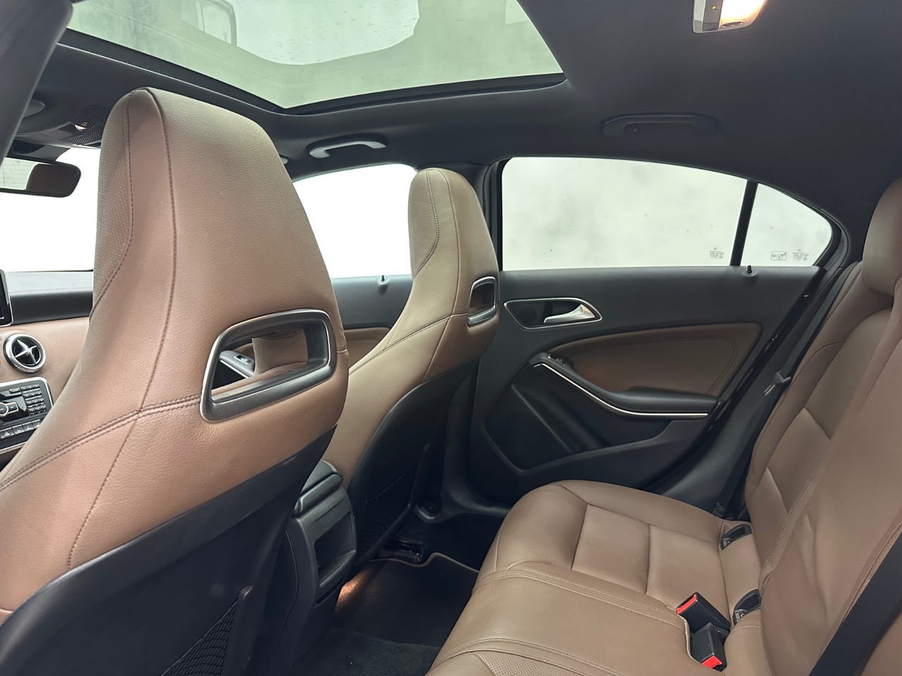 Mercedes-Benz A180 – Image 33