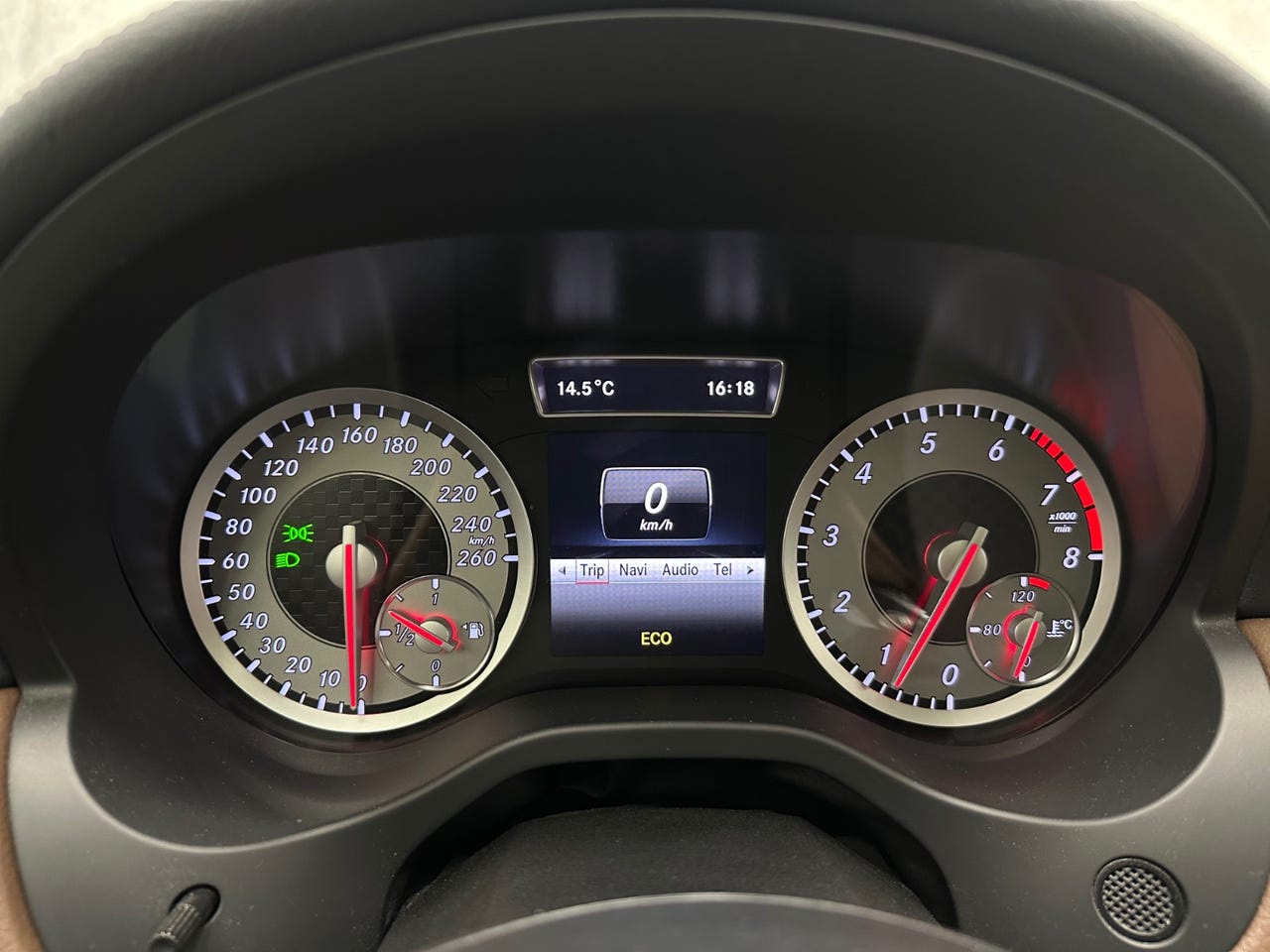 Mercedes-Benz A180 – Image 35