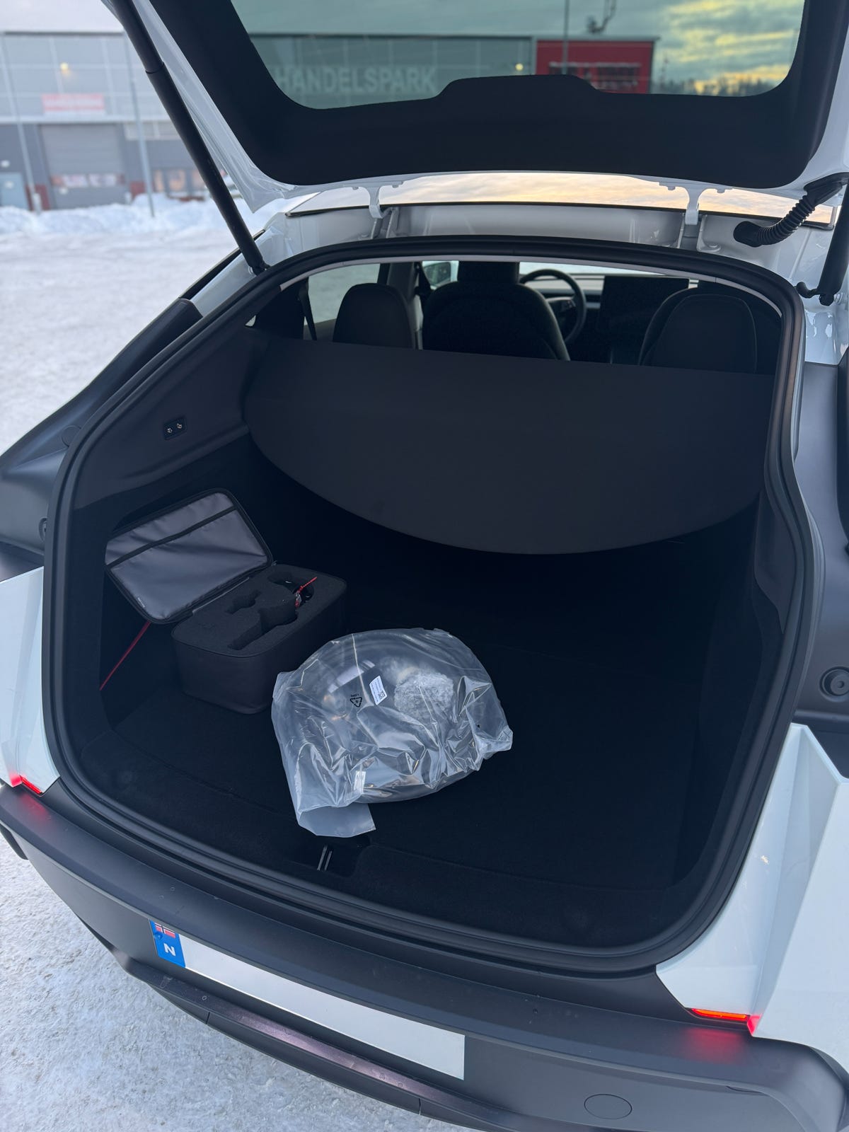 Tesla Model Y – Image 10
