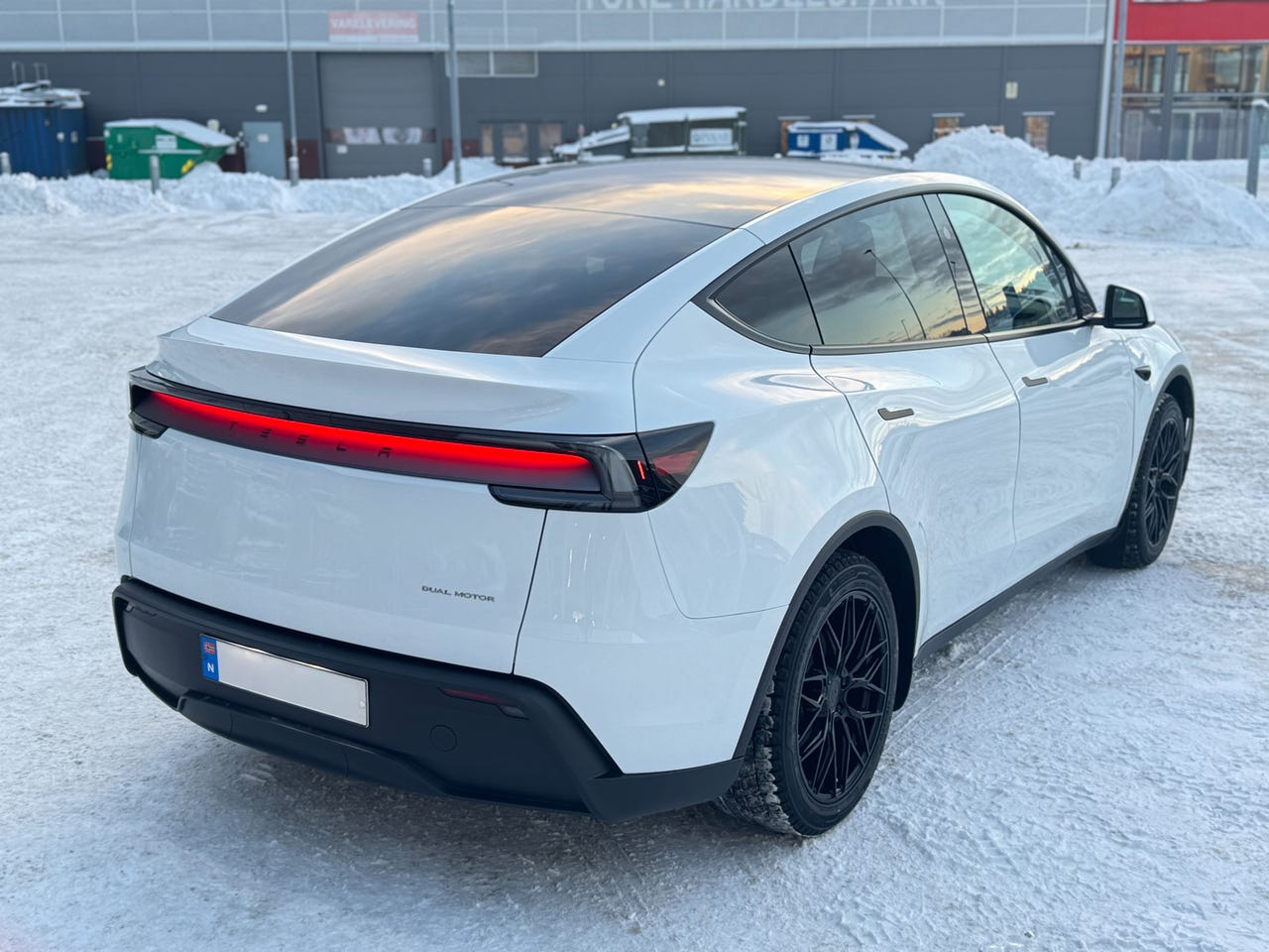 Tesla Model Y – Image 5