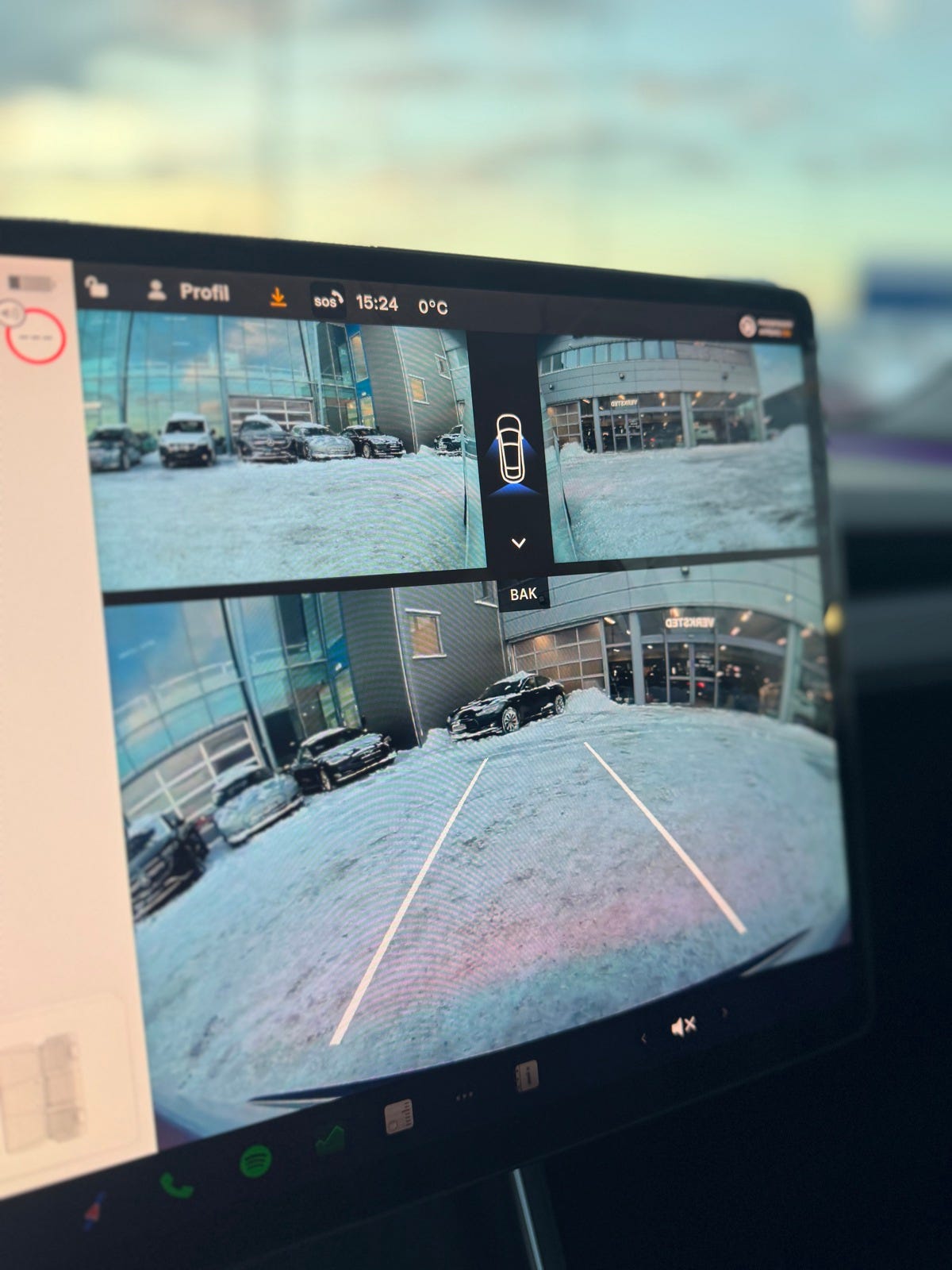 Tesla Model Y – Image 33